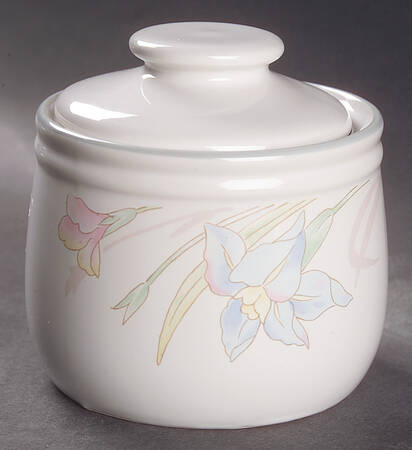 Gabriele (New Gabriele) Sugar Bowl & Lid