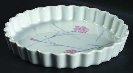 Pink Carnations 9" Quiche