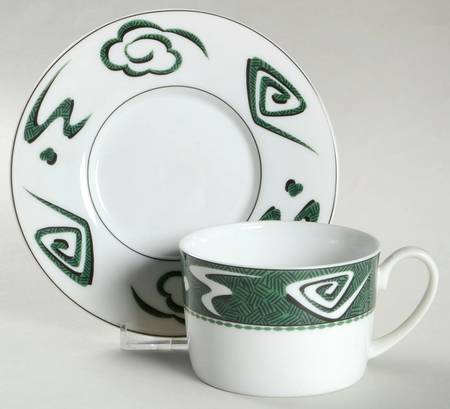 Pulse Flat Cup & Saucer Set