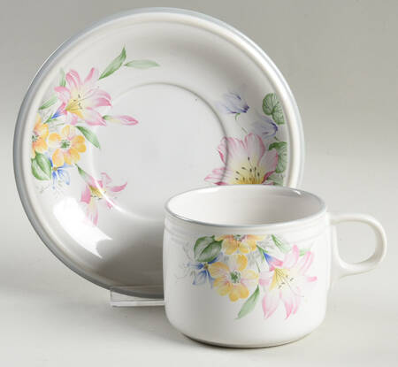 Reverie Flat Cup & Saucer Set