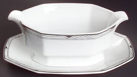 Synthesis Gravy Boat & Underplate