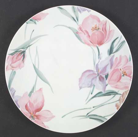 Tulipano by Studio Nova