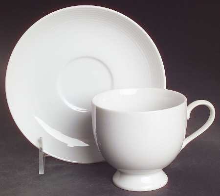 Tulip White Footed Cup & Saucer Set