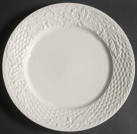 Woodland 12" Chop Plate (Round Platter)