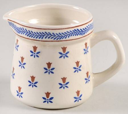 Country Field Creamer