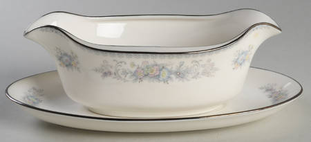 Amy (Japan) Gravy Boat & Underplate