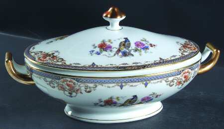 Pheasant Oval Covered Vegetable