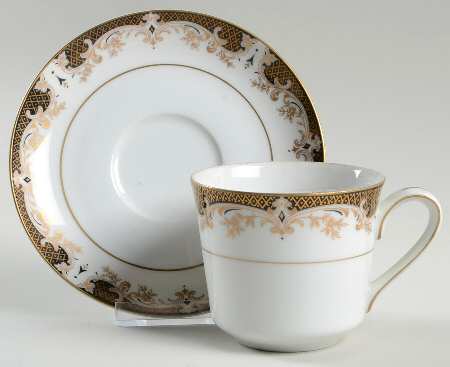 2477 Flat Cup & Saucer Set