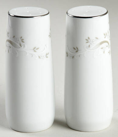 Mealy Salt & Pepper Set