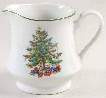Christmas Tree Creamer
