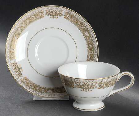 Green Dawn Footed Cup & Saucer Set
