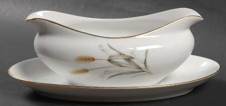 Harvest Gravy Boat with Attached Underplate