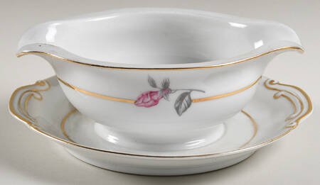 SON7 Gravy Boat with Attached Underplate