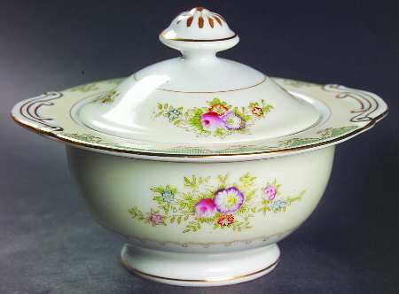 SON9 Sugar Bowl & Lid