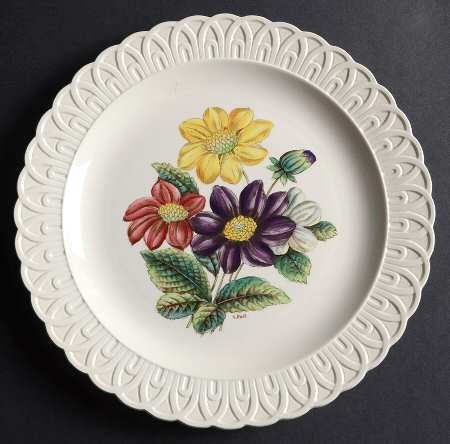 2-2371 Luncheon Plate
