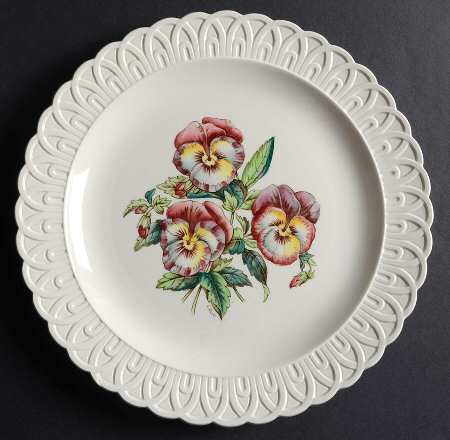 2-2371 Luncheon Plate