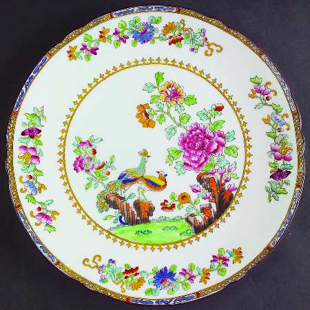 Spode's Peacock (Scalloped) Coupe Luncheon Plate