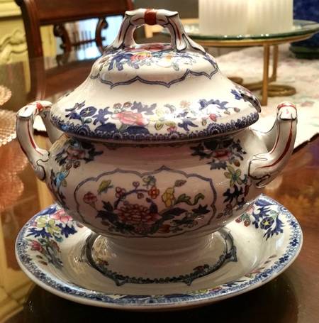 2886 Sauce Boat & Lid with Underplate