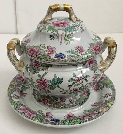 3125 Sauce Boat & Lid with Underplate