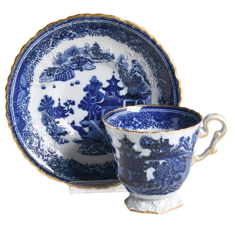 Queen Charlotte (Scalloped, Gold Trim) Footed Cup & Saucer Set