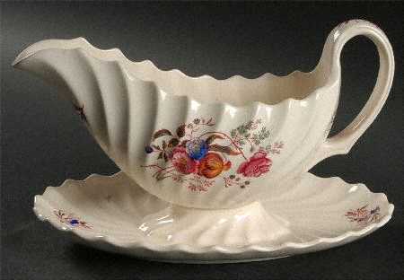 Antoinette Gravy Boat with Attached Underplate