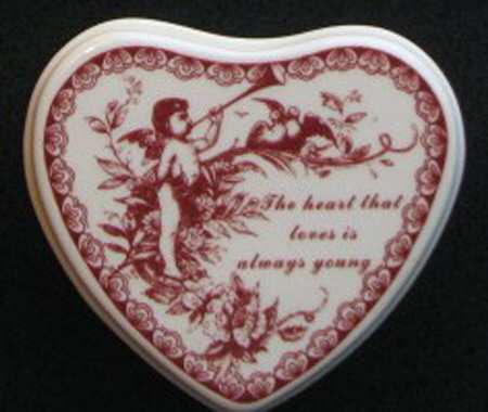 Archive Collection Cranberry Heart Shape Box & Lid