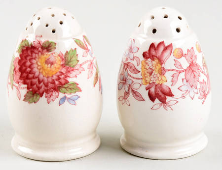 Aster Red (Gadroon) Salt & Pepper Set
