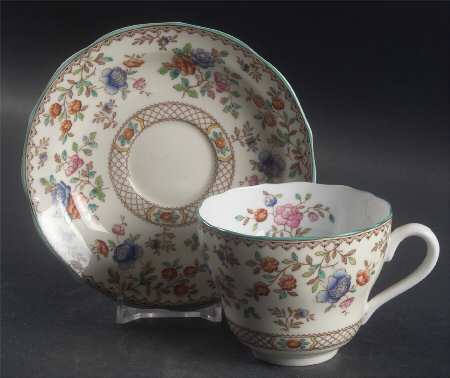 Audley Footed Cup & Saucer Set