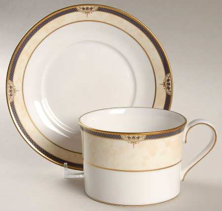 Avignon Flat Cup & Saucer Set