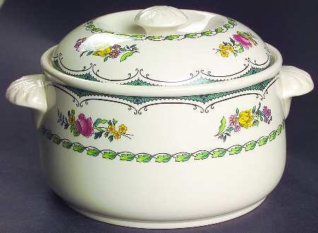 Avondale 1.75 Qt Round Covered Casserole