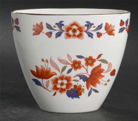 Baroda Vase