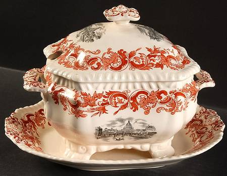 Beverley Sauce Boat with Attached Underplate & Lid