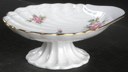 Billingsley Rose Spray Footed Shell Shaped Dish