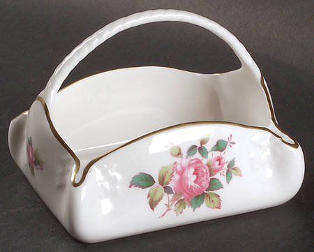 Billingsley Rose Spray Small Basket