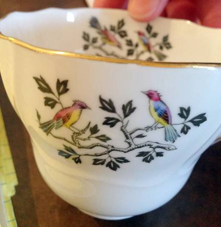 Bird Sprays Footed Cup