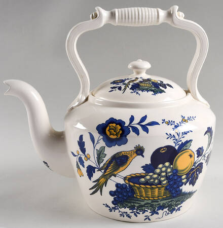 Blue Bird (Fine Stone) Kettle & Lid