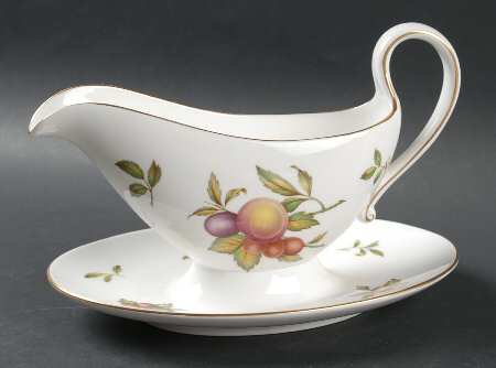 Blenheim Gravy Boat with Attached Underplate