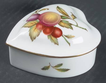 Blenheim Heart Shape Box & Lid