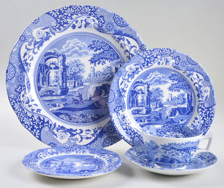 Blue Italian 40 Piece Estate Set