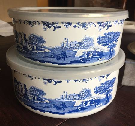 Blue Italian 6 5/8" Metal Bowl W/Plastic Lid