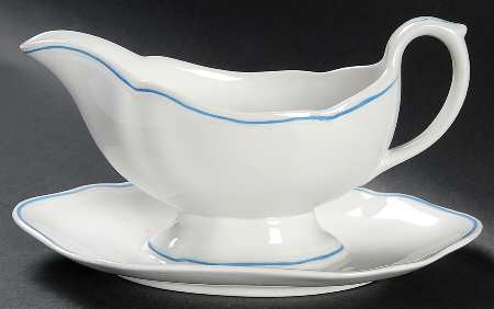 Blue Marlborough Gravy Boat with Attached Underplate