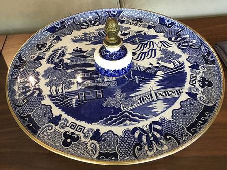 Blue Willow Center Handled Serving Tray