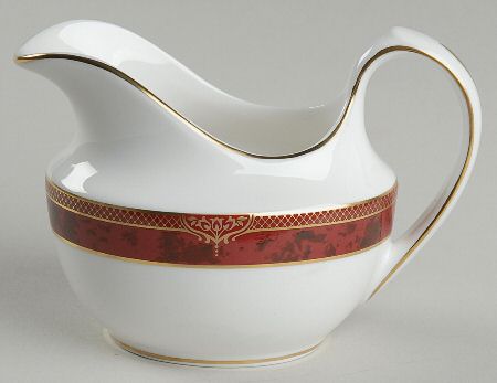Bordeaux Creamer