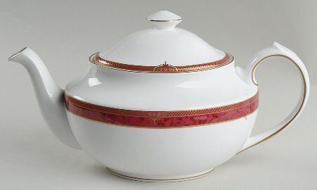 Bordeaux Teapot & Lid