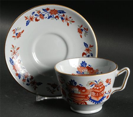 Bowpot Multicolor (Rust, Green, Blue) London Shape Footed Cup & Saucer Set