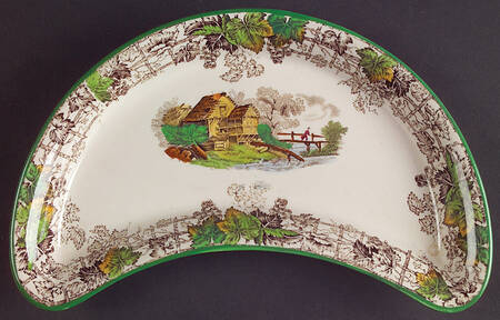 Byron Multicolor (Green Trim) Crescent Salad Plate