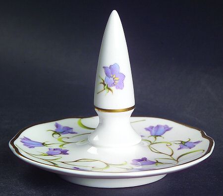 Campanula Ring Holder