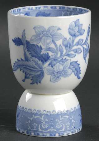 Camilla Blue (Earthenware, Scalloped) Double Egg Cup