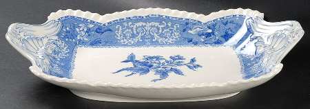 Camilla Blue (Earthenware, Scalloped) 11" Shallow Oval Bowl