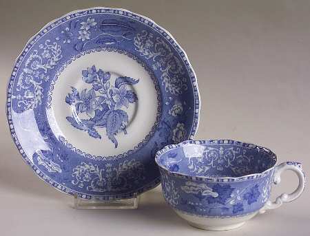 Camilla Blue (Earthenware, Scalloped) Flat Cup & Saucer Set by Spode